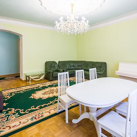 Do Lvova Central Apartments Ngoại thất bức ảnh