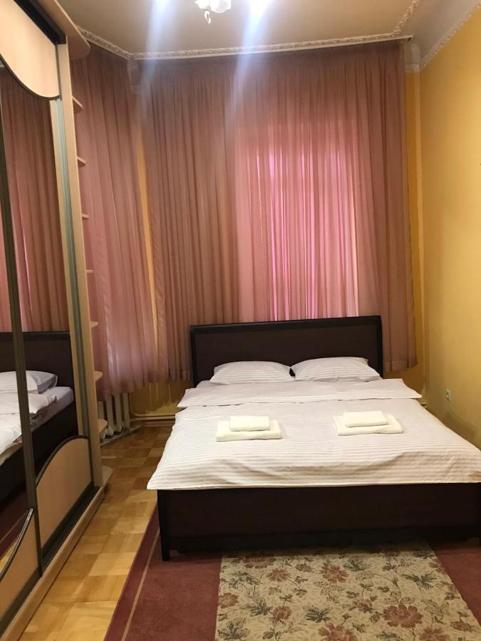 Do Lvova Central Apartments Ngoại thất bức ảnh